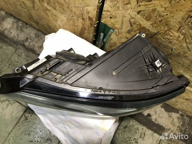 Фара левая Volkswagen Tiguan ксенон