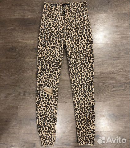 Джинсовый комбинезон, и леопардовые джинсы Bershka Джинсовый комбинезон, и леопардовые джинсы Bershka