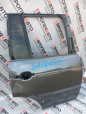 Дверь задняя правая с дефектом range rover vogue
