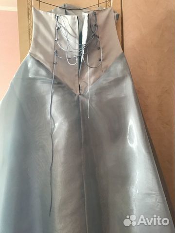 Платье на выпускной вечер Платье на выпускной вечер