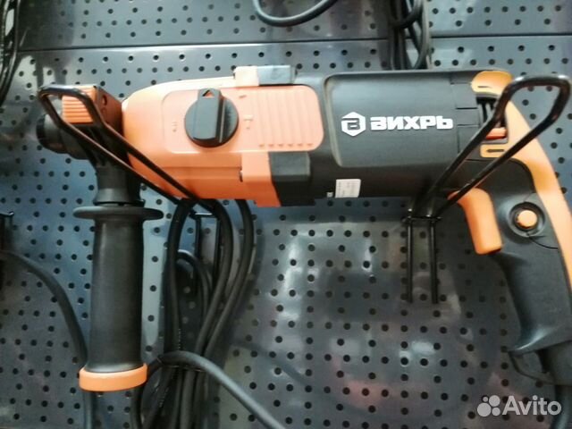 Перфоратор вихрь П-900К