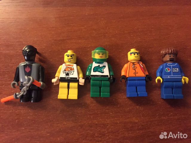 Минифигурки Lego и аксессуары к ним Минифигурки Lego и аксессуары к ним