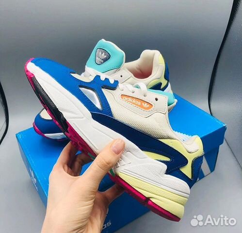 Кроссовки Adidas Original Falcon