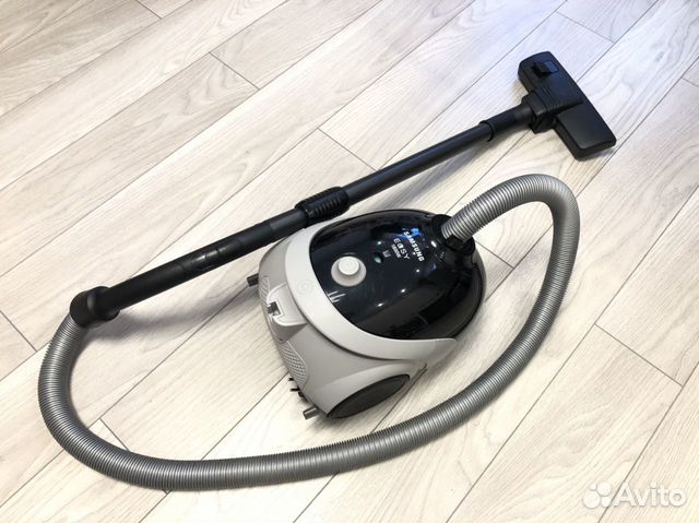 Пылесос SAMSUNG SC5241 Пылесос SAMSUNG SC5241