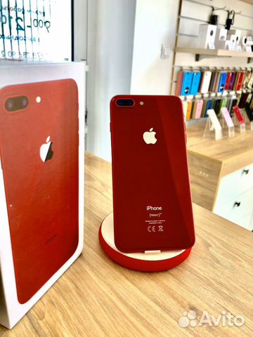 iPhone 8 Plus 64GB RED