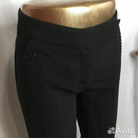 Брюки черные с декором из страз 42-44 Брюки черные с декором из страз 42-44