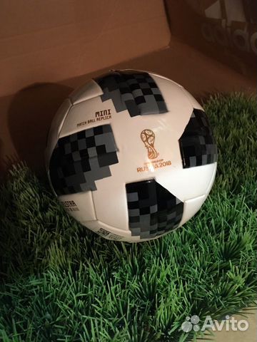Футбольный мяч adidas Telstar WC 2018 mini
