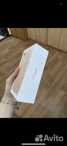 Коробка от iPhone 7