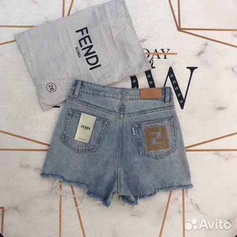 Шорты Fendi Шорты Fendi