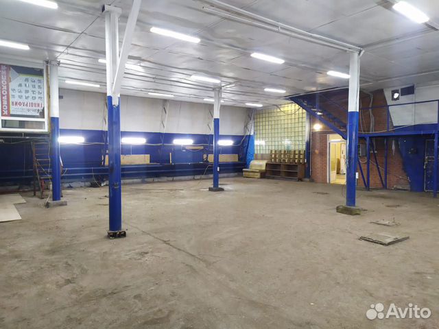 Здание 1-я линия автосервис, склад, спортзал 550м2 Здание 1-я линия автосервис, склад, спортзал 550м2
