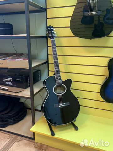 Гитара colombo