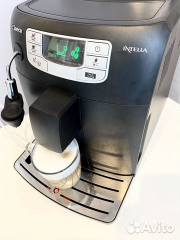 Кофемашина Saeco Philips Intelia HD 8751