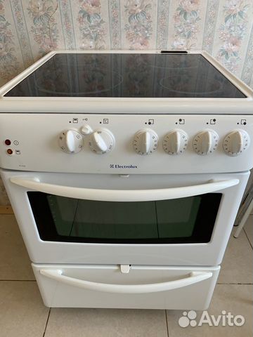 Электрическая плита Electrolux б/у Электрическая плита Electrolux б/у