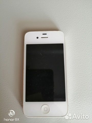 Телефон iPhone 4 Телефон iPhone 4