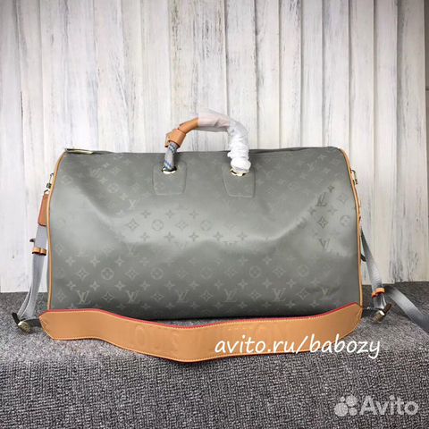Сумка Louis Vuitton спортивная Сумка Louis Vuitton спортивная