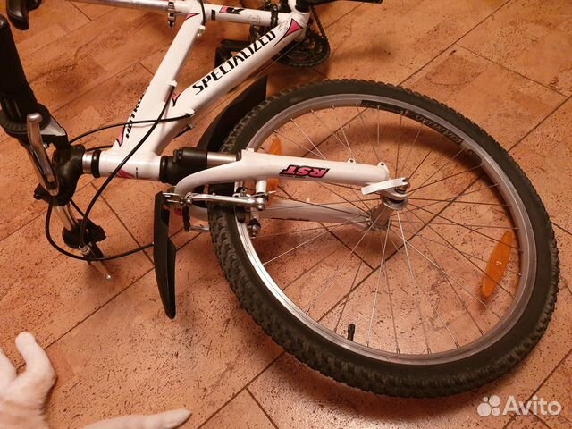 Велосипед подростковый Specialized Hotrock 24 Велосипед подростковый Specialized Hotrock 24