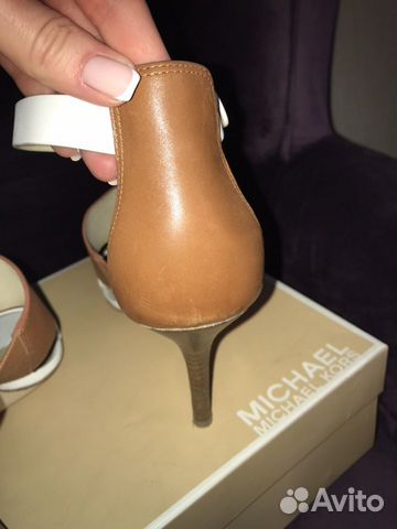 Босоножки Michael Kors Босоножки Michael Kors