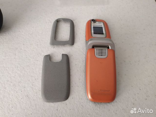 Sony Ericsson z520i