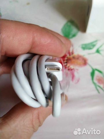 Зарядное устройство для телефона