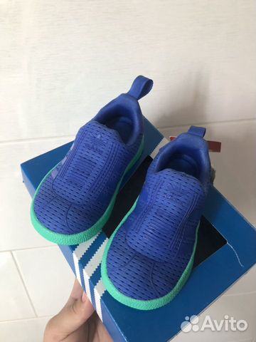 Кроссовки новые рр 20 Adidas
