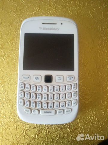 Телефон Blackberry Телефон Blackberry