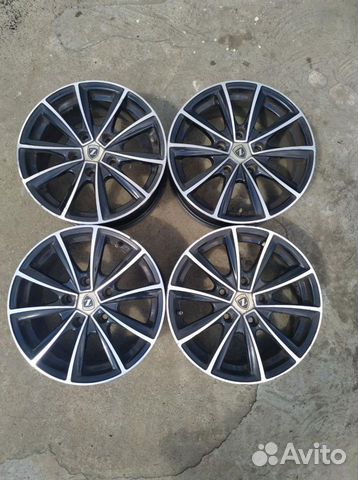 Диски бу литые R15 I на Nissan Renault Диски бу литые R15 I на Nissan Renault