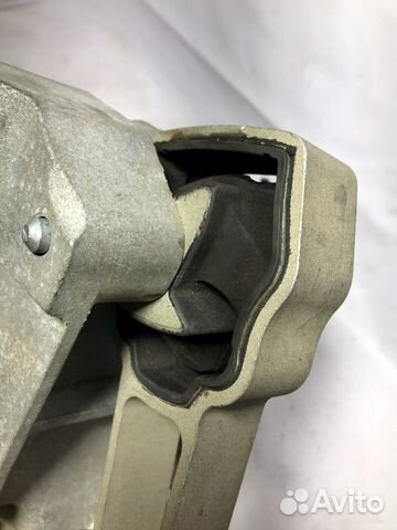 Крепление двигателя Volvo s80 xc70 v70