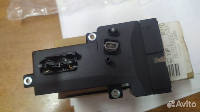 Продаю переключатель водительского сиденья Touareg