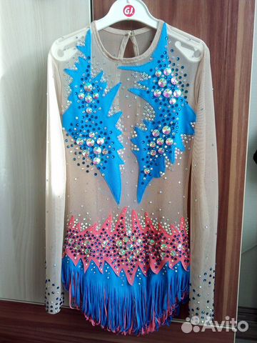 Купальник новый 128-134 для худож гимн и скакалка