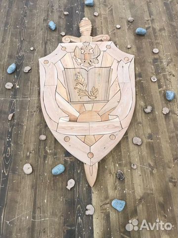 Эмблемы, знаки, логотипы из можжевельника для бани