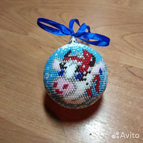 Новогодние шары на елку с символом 2021 года