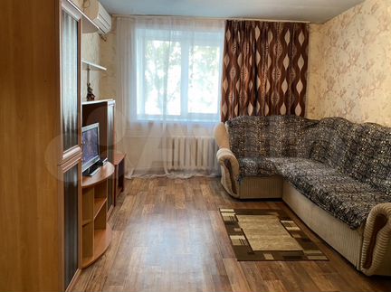 2-к. квартира, 54 м², 1/5 эт.