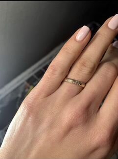 Золотое кольцо с бриллиантами