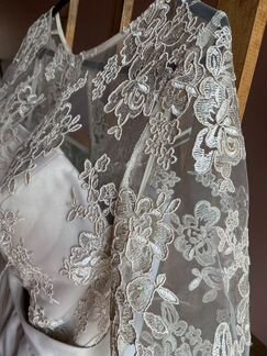 Платье вечернее