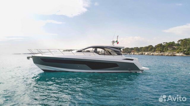 Моторная яхта Azimut Atlantis 51, 2025