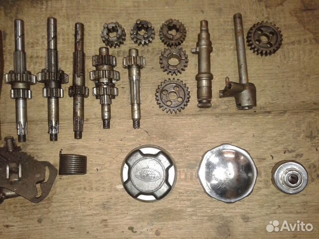 Запчасть на ява 638