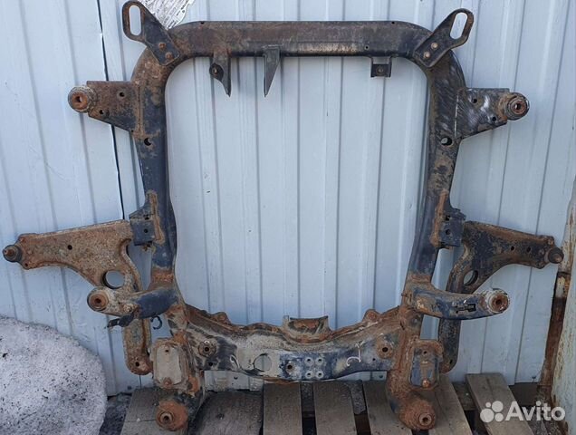 Подрамник Opel Astra H седан