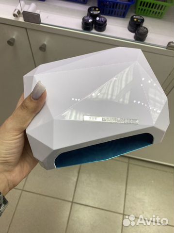 Лампа для ногтей