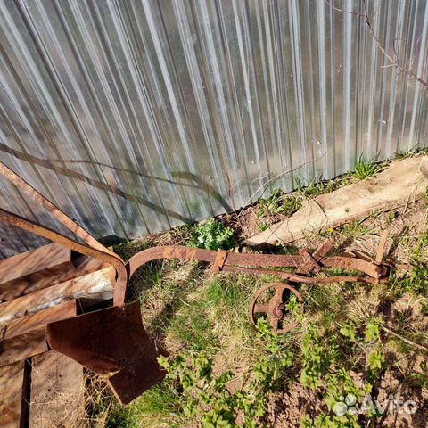 Конный плуг