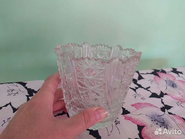 Хрустальная ваза