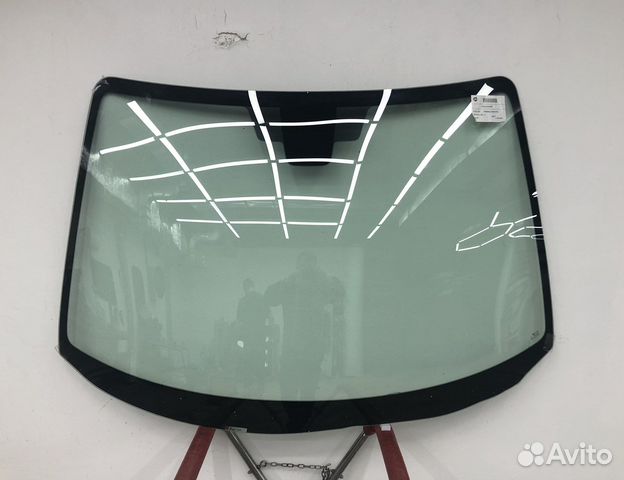 лобовое мазда 3