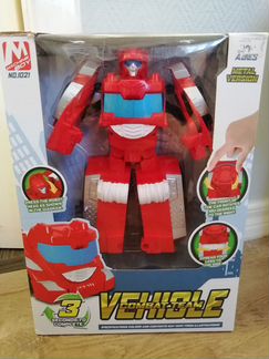 Большой робот трансформер 3+