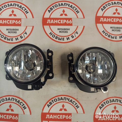 Фара противотуманная Mitsubishi Outlander III 15