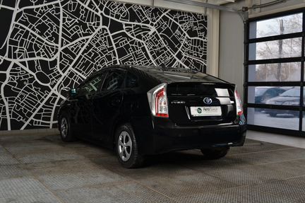 Toyota Prius, 2015