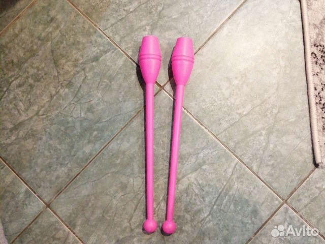 Булавы гимнастические