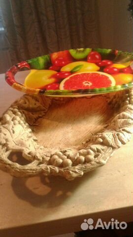 Блюдо и селедочницы