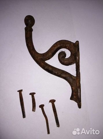 Старинная вешалка