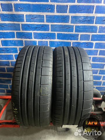 Pirelli P Zero PZ4 235/35 R20