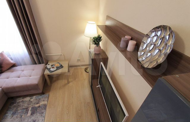 2-к. квартира, 53 м², 4/17 эт.