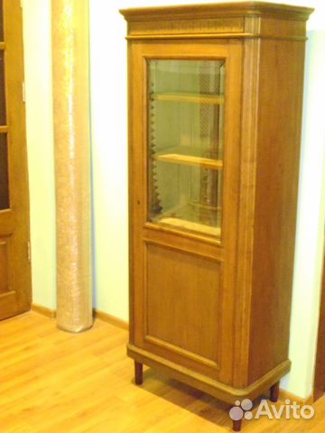 Шкаф-витрина. Россия конец 19- начало 20 века